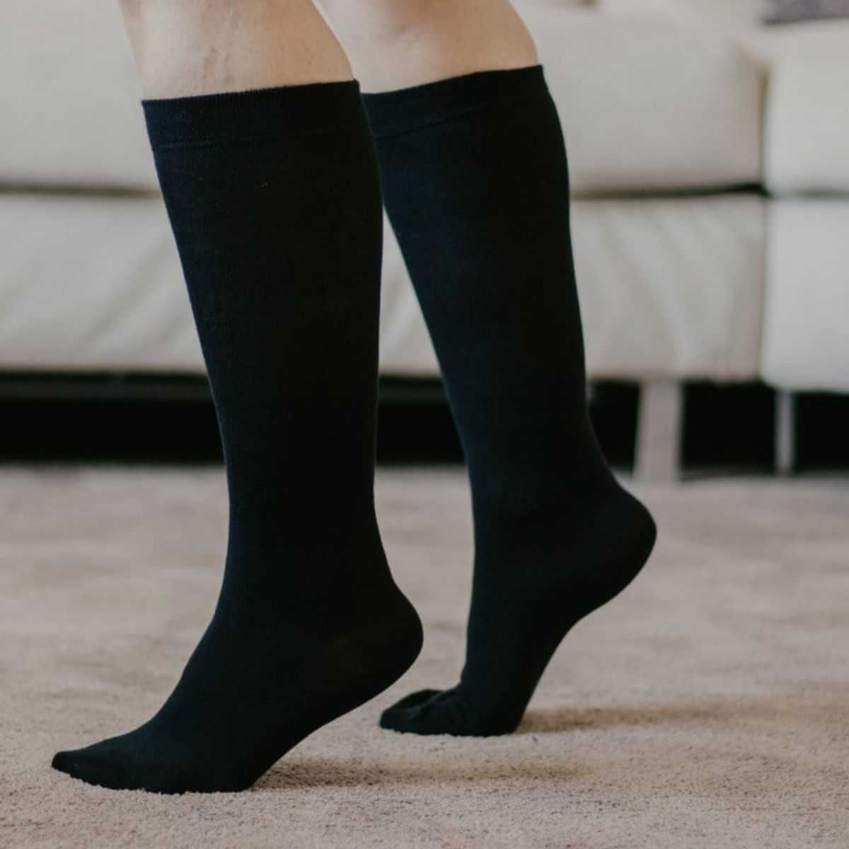 Chaussettes hautes noires 