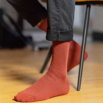 Chaussettes rouge brique 5