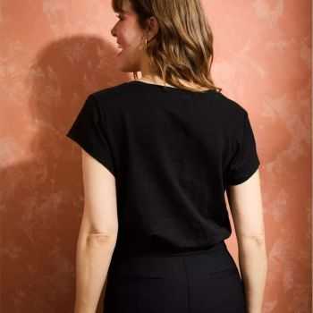 T-shirt "ALINA" 100% lin, col V 