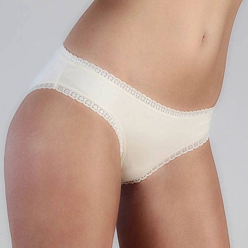Culotte coupe classique avec dentelle - 95% coton bio - GOTS