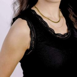 Débardeur avec dentelle - 70% Laine vierge bio & 30% Soie